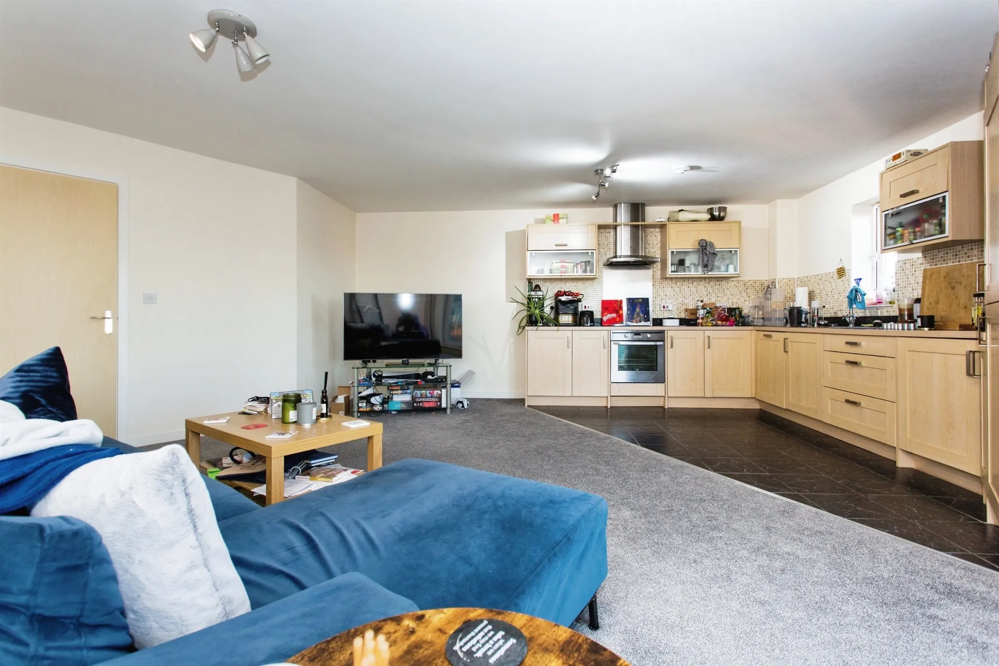 2 bed Apartment