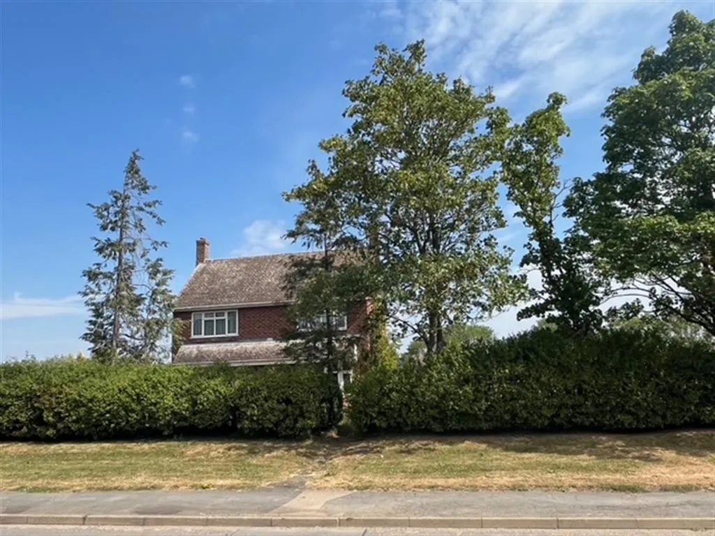 3 bed Detached
