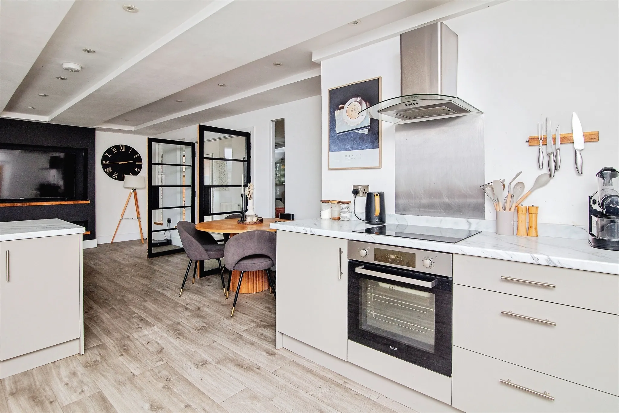 2 bed Detached
