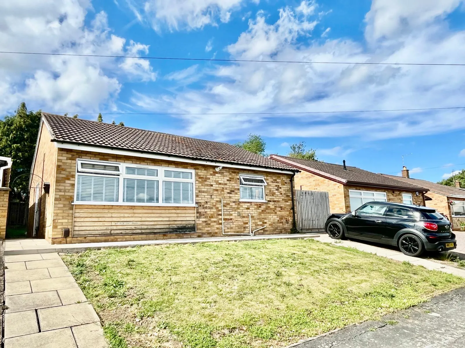 2 bed Detached