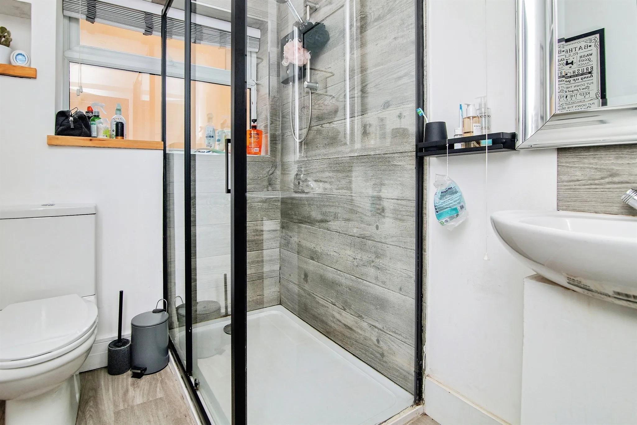2 bed Detached