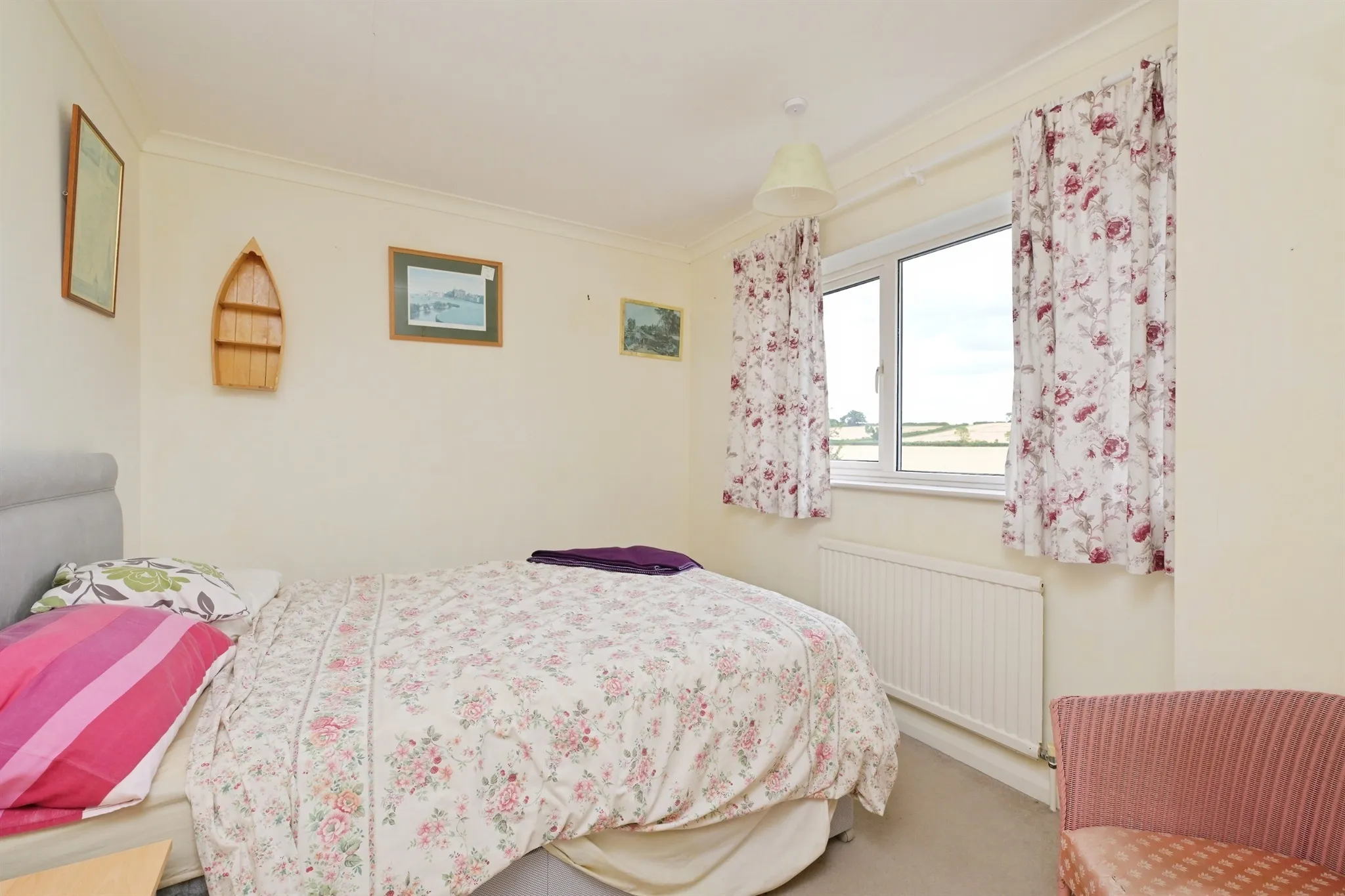 3 bed Semi-Detached