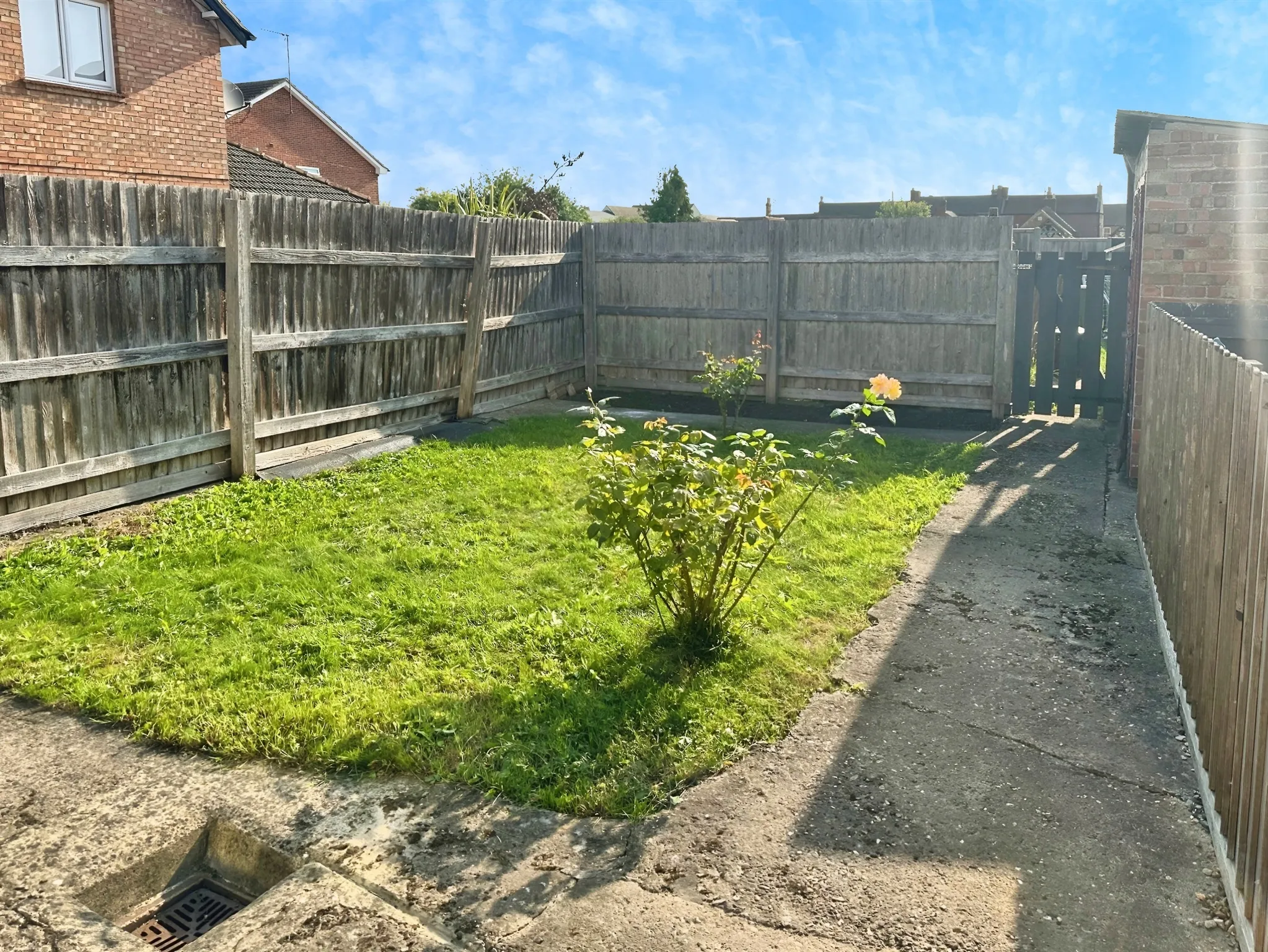 2 bed Terraced
