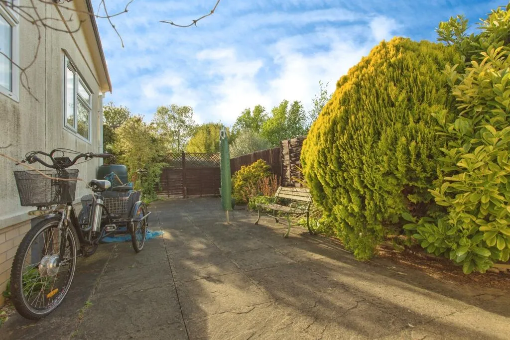 2 bed Park Home