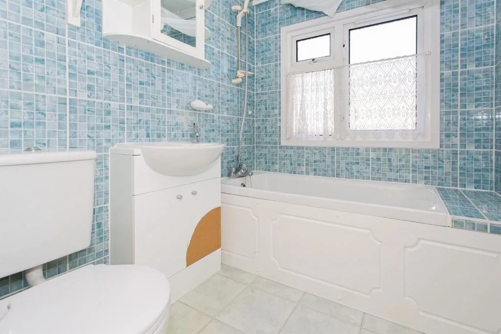 2 bed Park Home