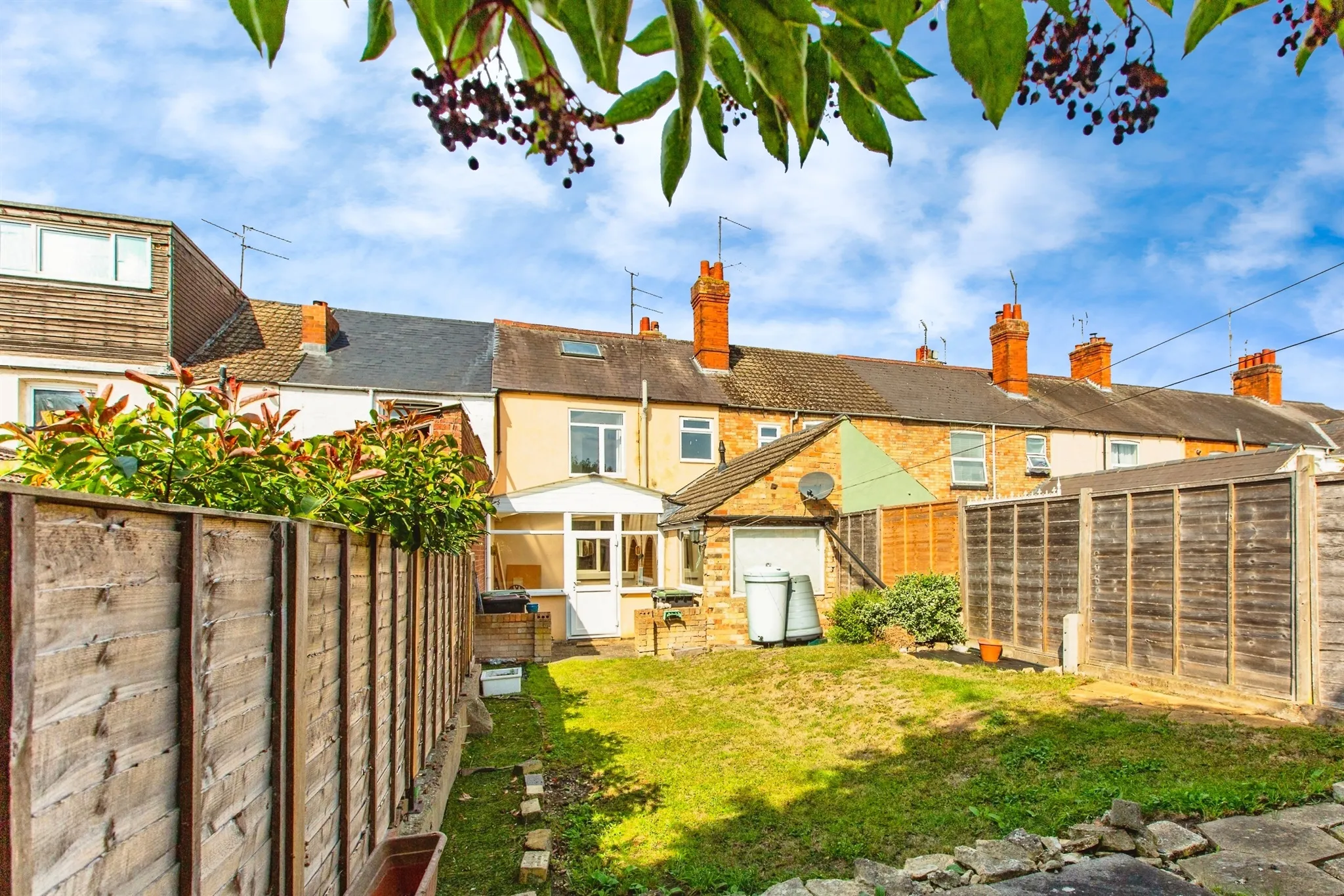 2 bed Terraced