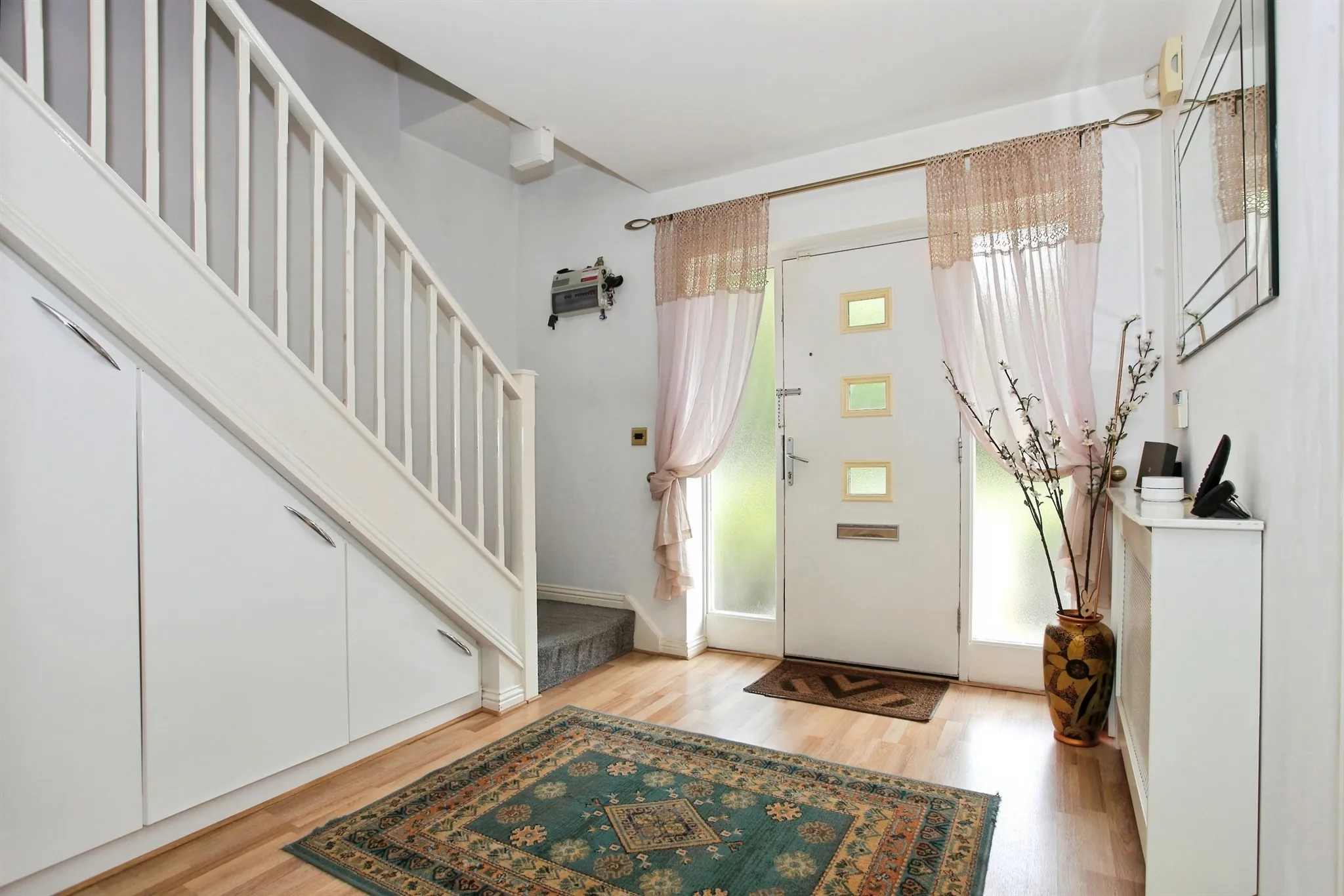 4 bed Semi-Detached