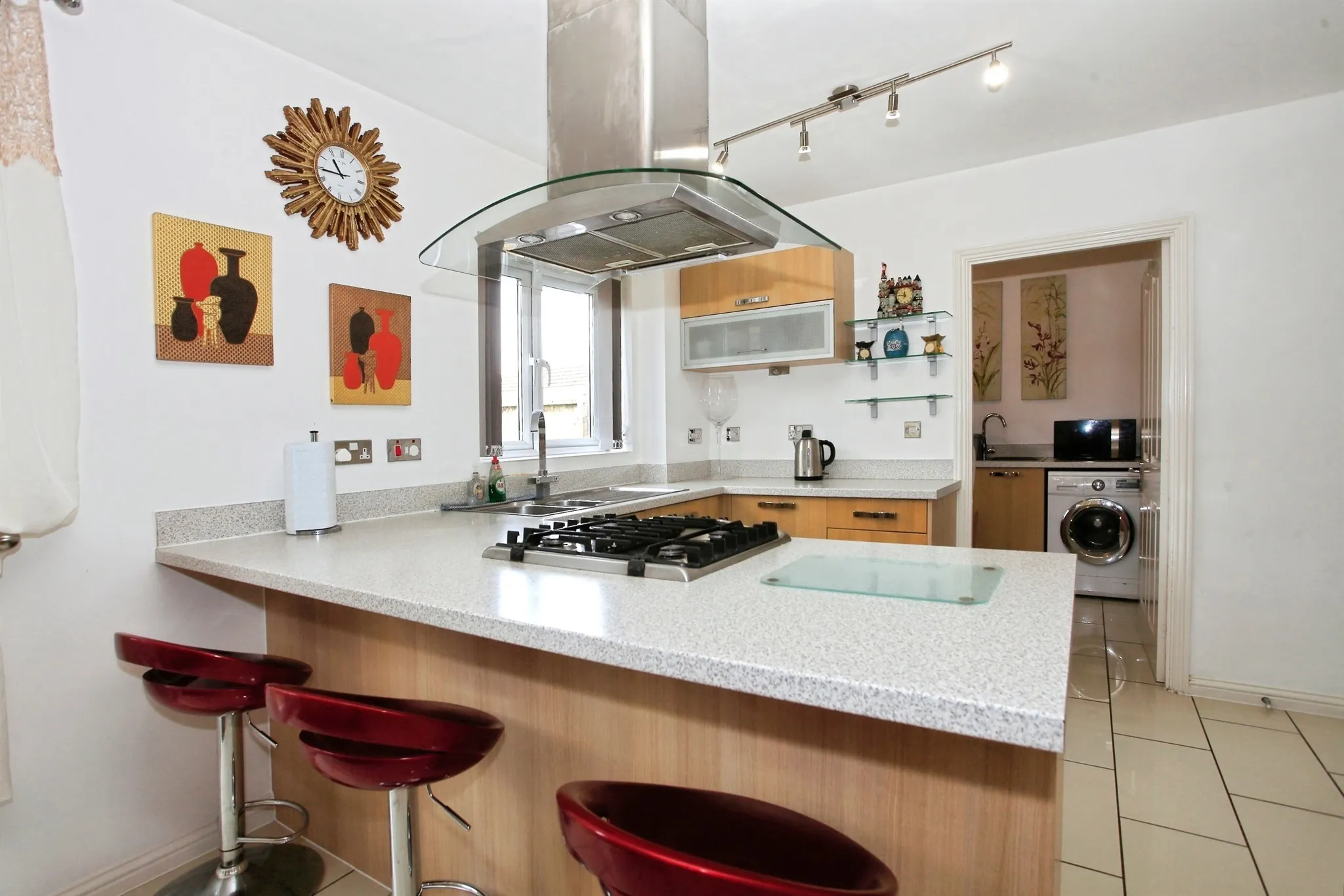 4 bed Semi-Detached