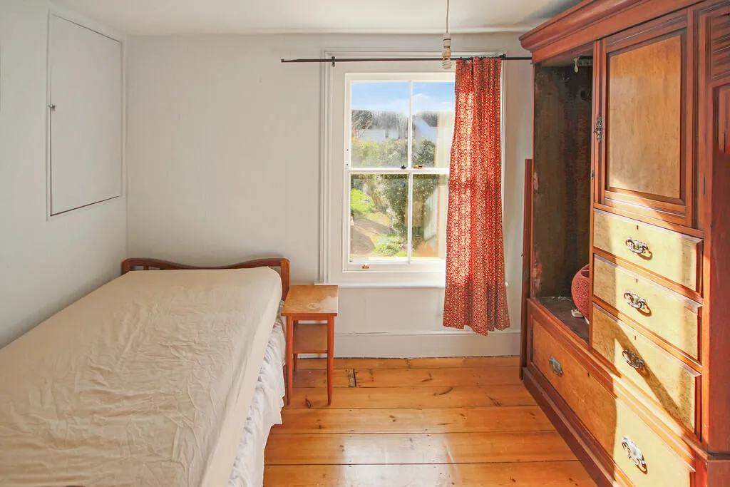 2 bed Terraced