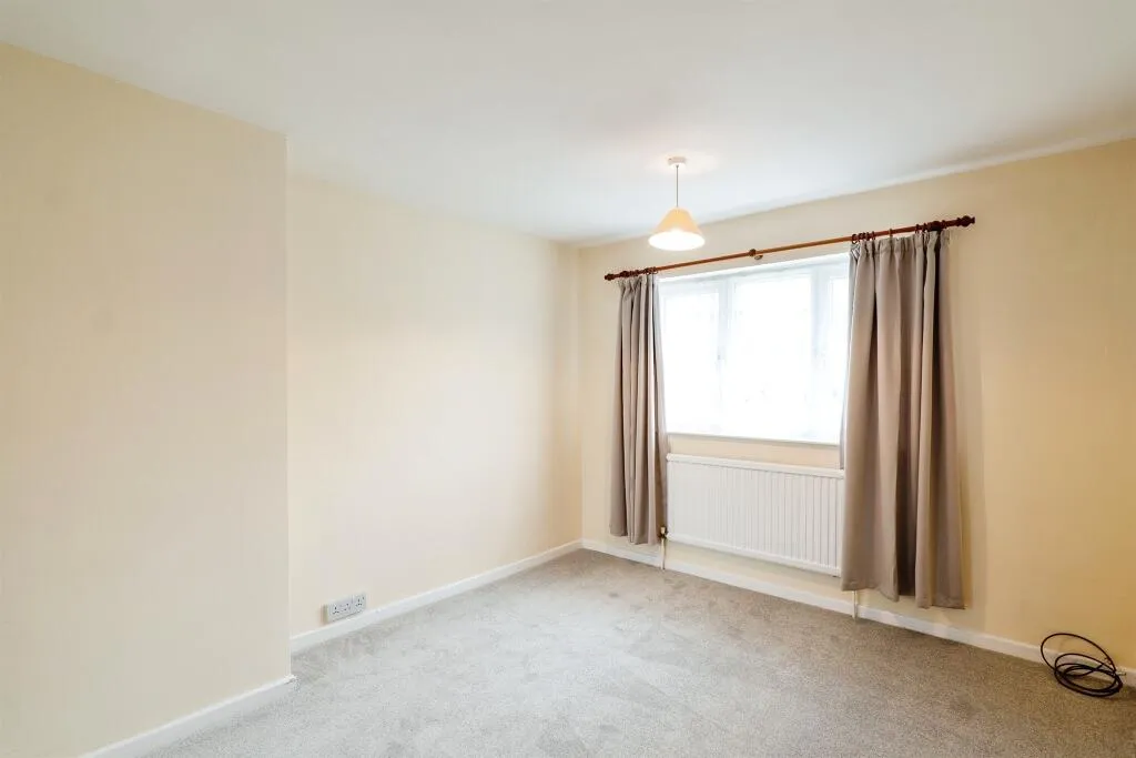 3 bed Terraced