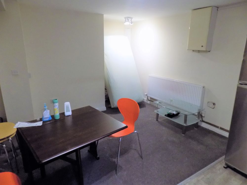 108 Harewood Street Bradford BD3 9DS