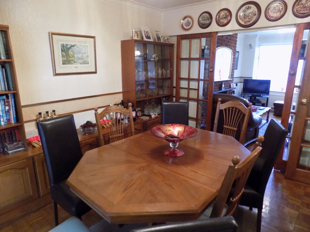 29 Brantwood Close Bradford BD9 6QH