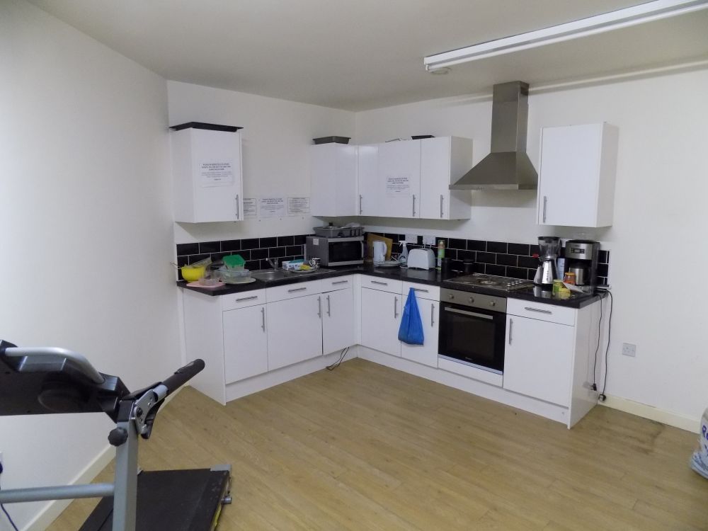Room 3 Grattan House Sunbridge Road Bradford BD1 2PH