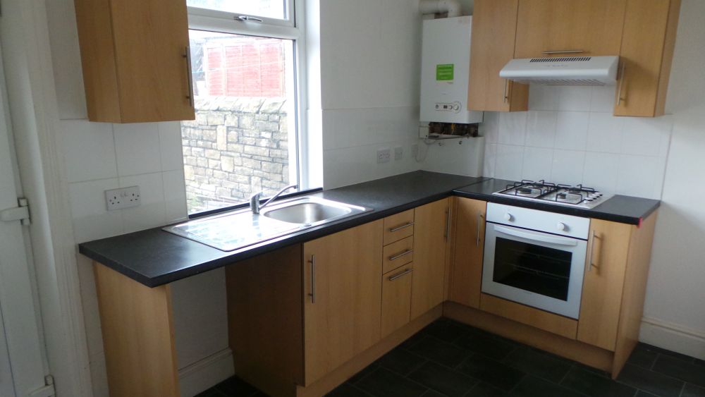 11 Alban Street Bradford BD4 7JG