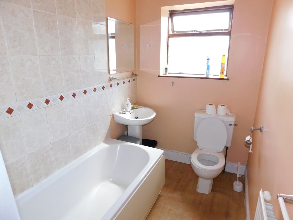15 Holme Street Bradford BD5 0LE