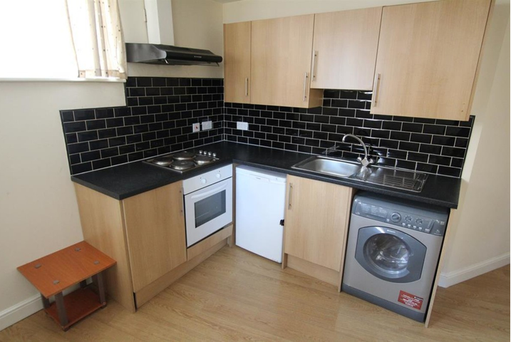 11, Georges House, Upper Millergate, Bradford, BD1 1SX