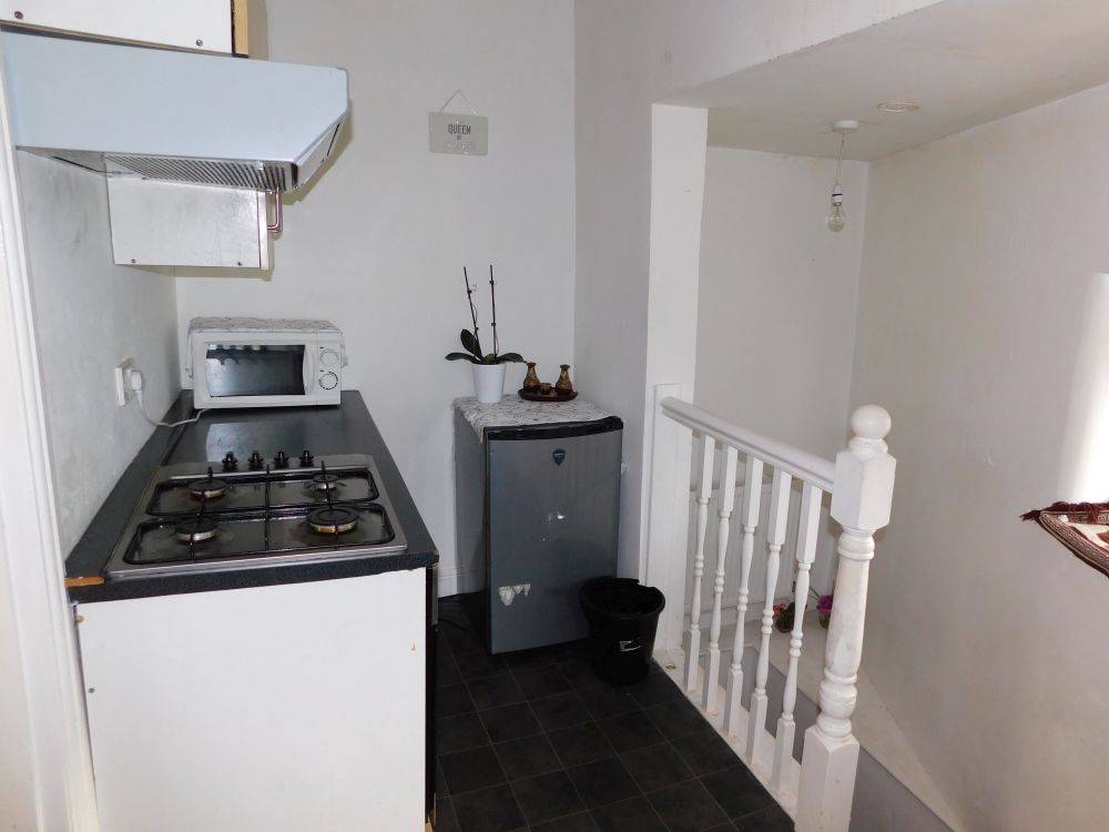 165 Smiddles Lane Bradford BD5 9NX
