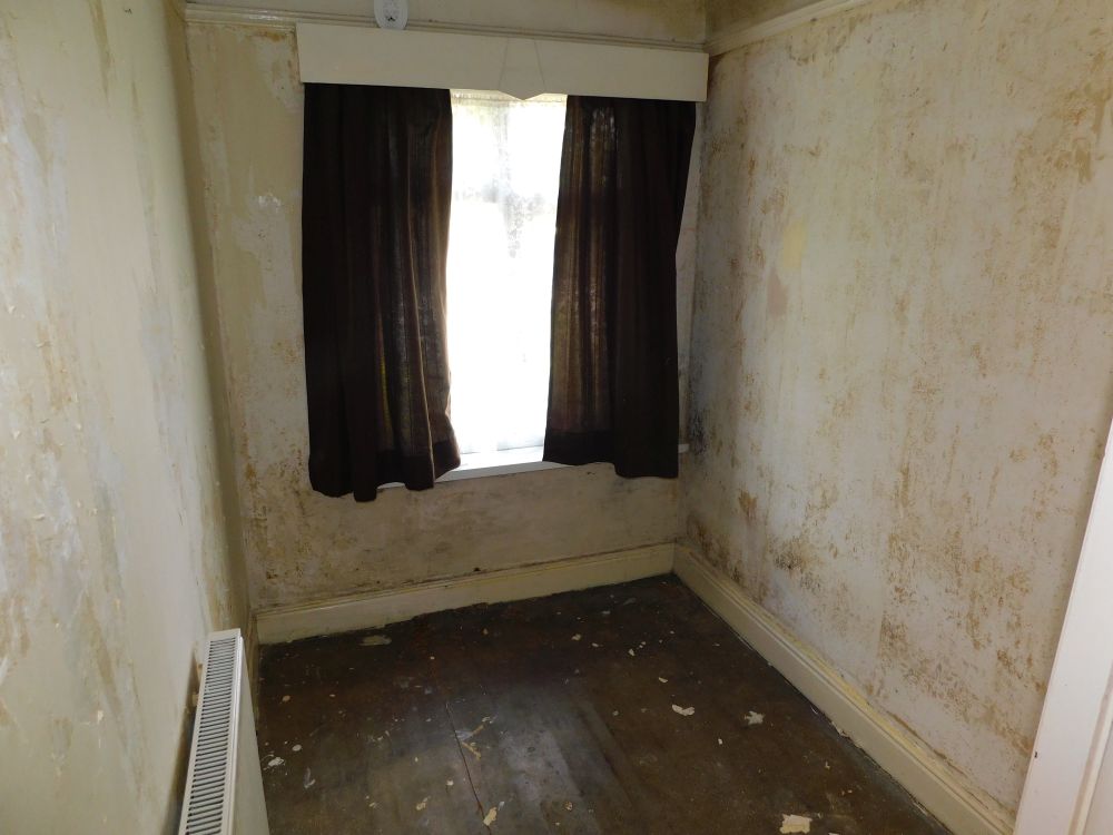 19 Hudson Avenue Bradford BD7 3ND