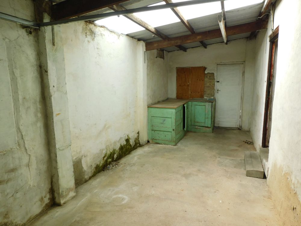 19 Hudson Avenue Bradford BD7 3ND