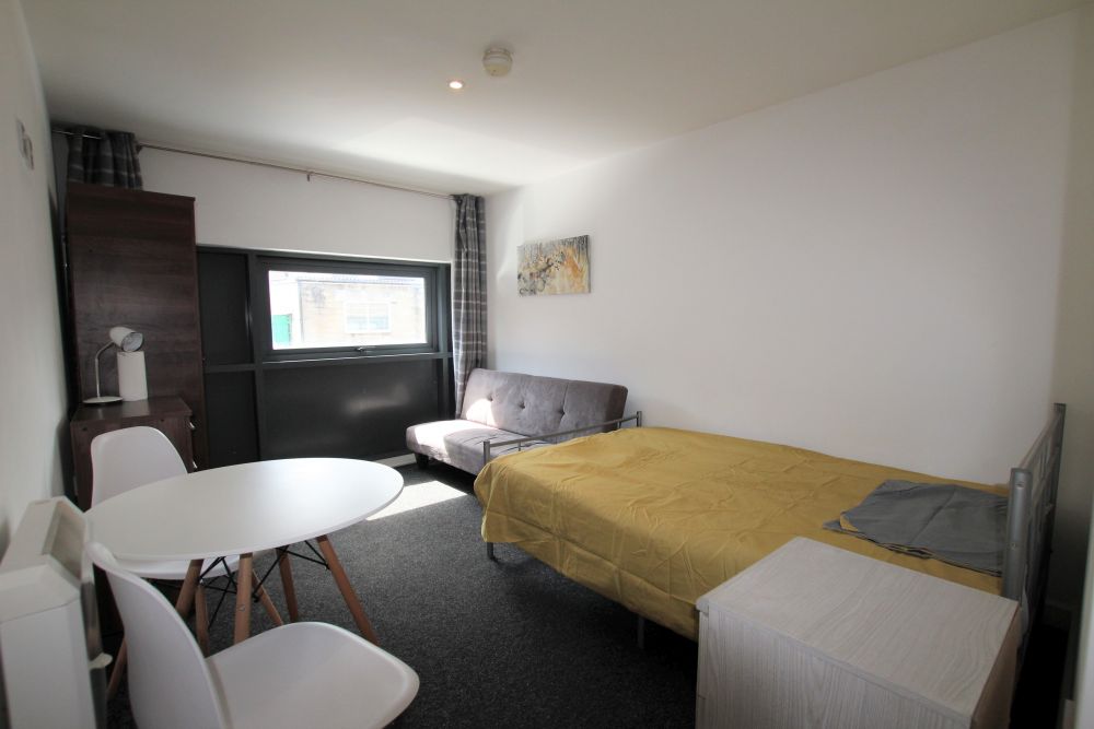 Room 29 Hallgate Bradford BD1 4NN