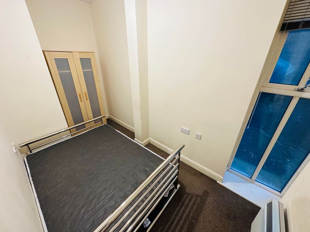 Flat 1 Corner House 129 Godwin Street Bradford BD1 3PP