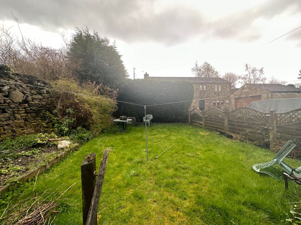 32 Bingley Road Cross Roads Keighley BD22 9BU