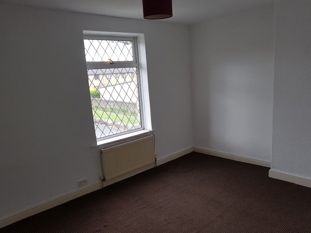 30, Irwell Street Bradford, BD4 7EQ