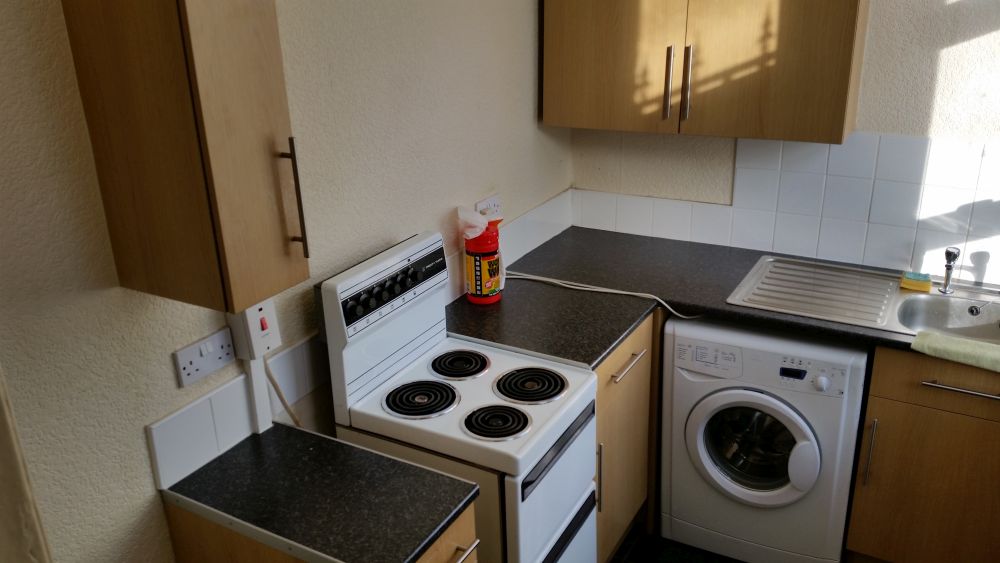 30 Irwell Street Bradford, BD4 7EQ