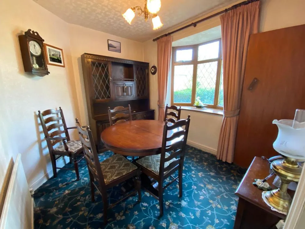 57, Highfield Avenue Brighouse, HD6 4EB