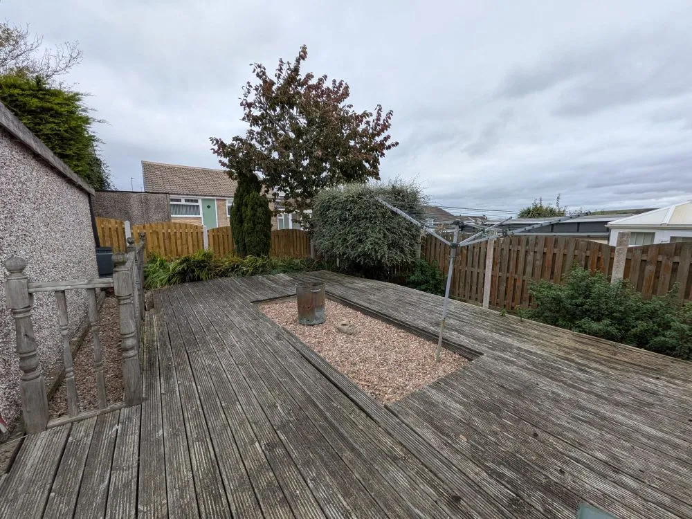 46 Wellington Road Bradford, BD15 OLX