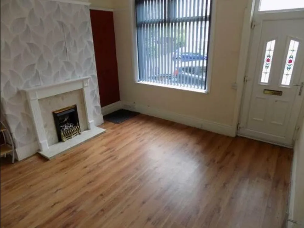 21, Fagley Terrace Bradford, BD2 3LU