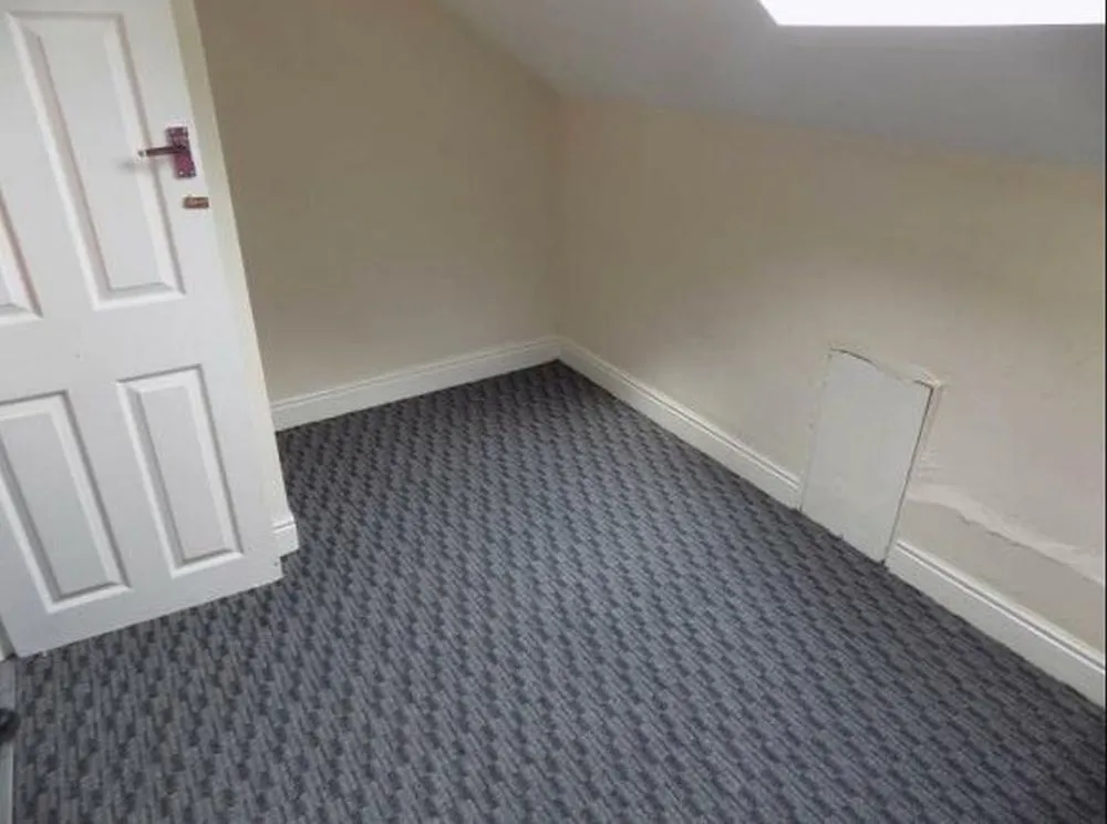 21, Fagley Terrace Bradford, BD2 3LU