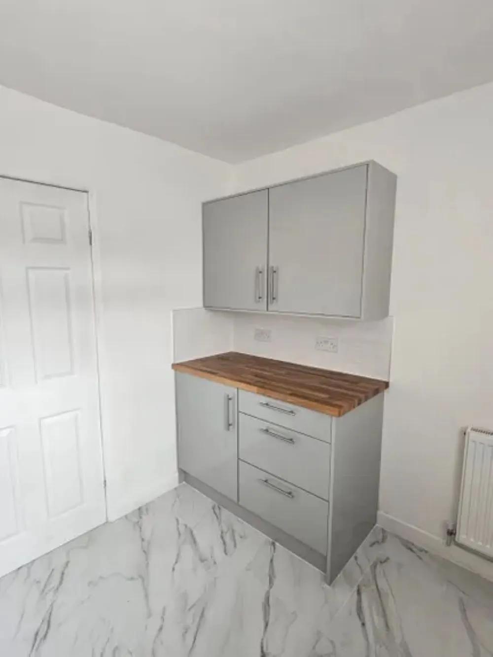 10 Dovedale Avenue Crook, DL15 0XD