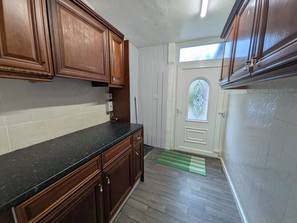 8, 8a, 8b Trenholme Avenue Bradford, BD6 2NJ