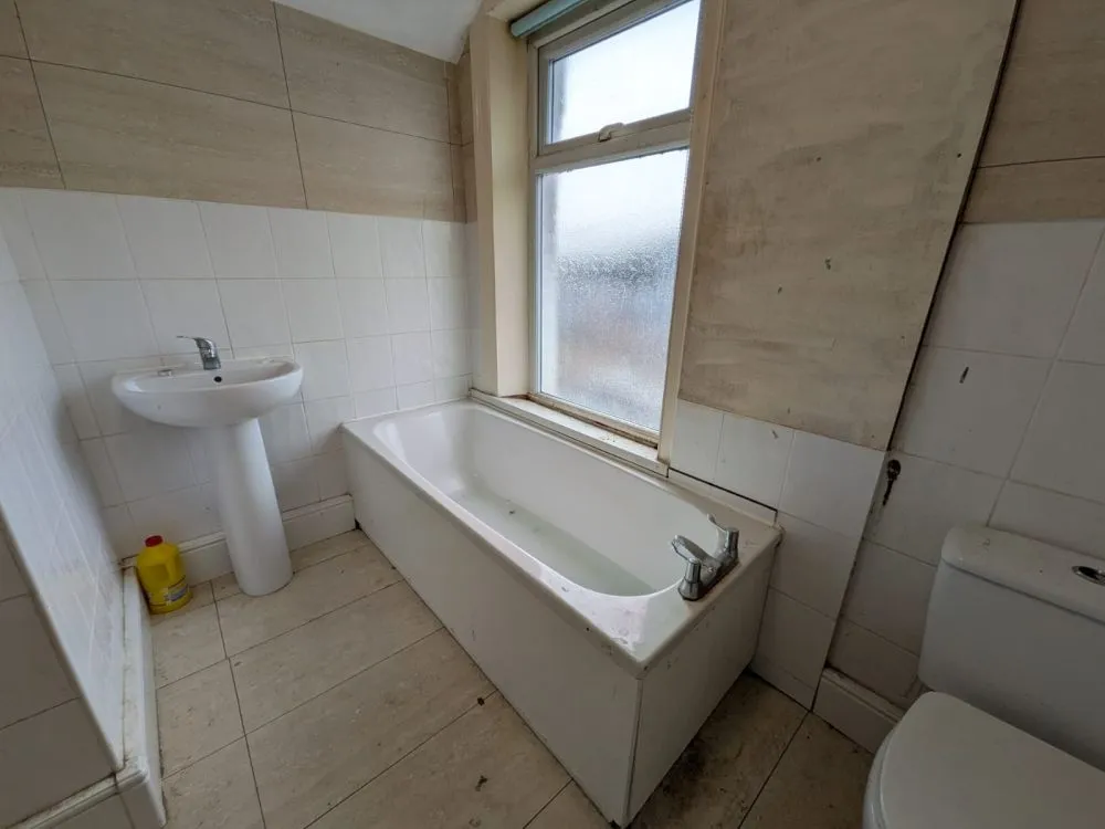 110 Brooke Street Brighouse, HD6 3DU