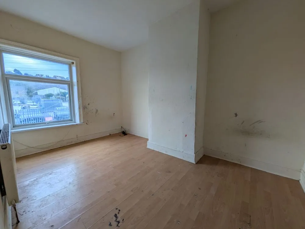 110 Brooke Street Brighouse, HD6 3DU