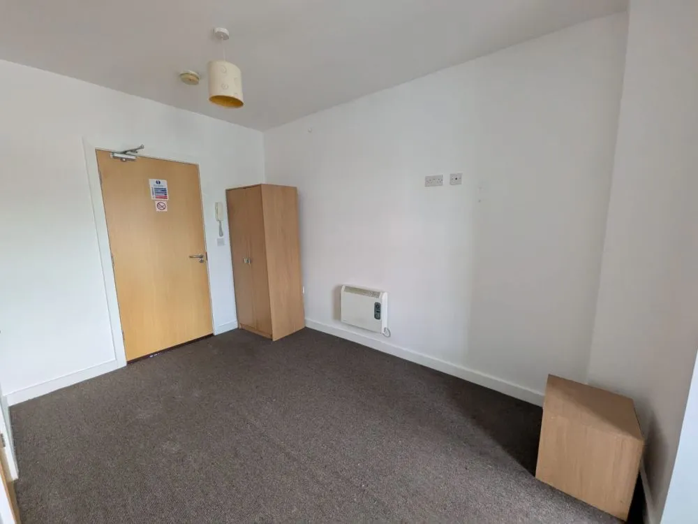 10 Quebec Street Bradford, BD1 2ER