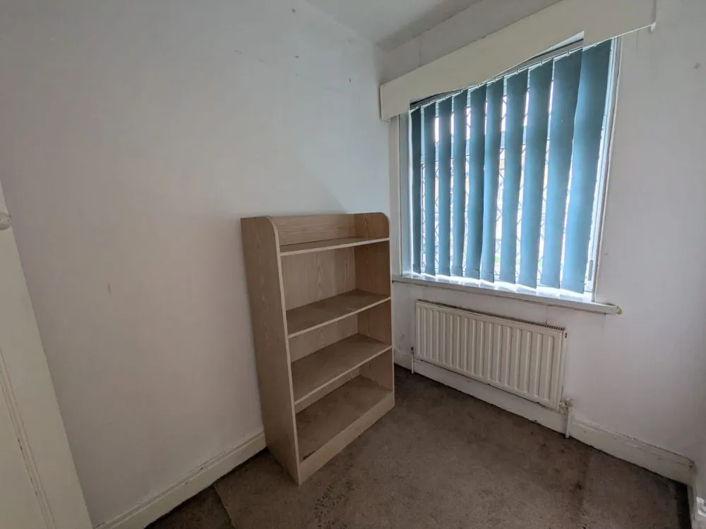 13 Chelmsford Terrace Bradford, BD3 8AG