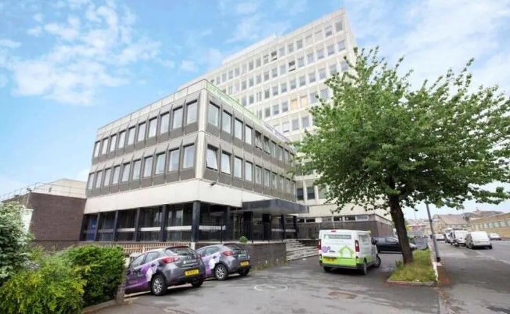 230 Sunbridge Road Bradford,  BD1 2HQ