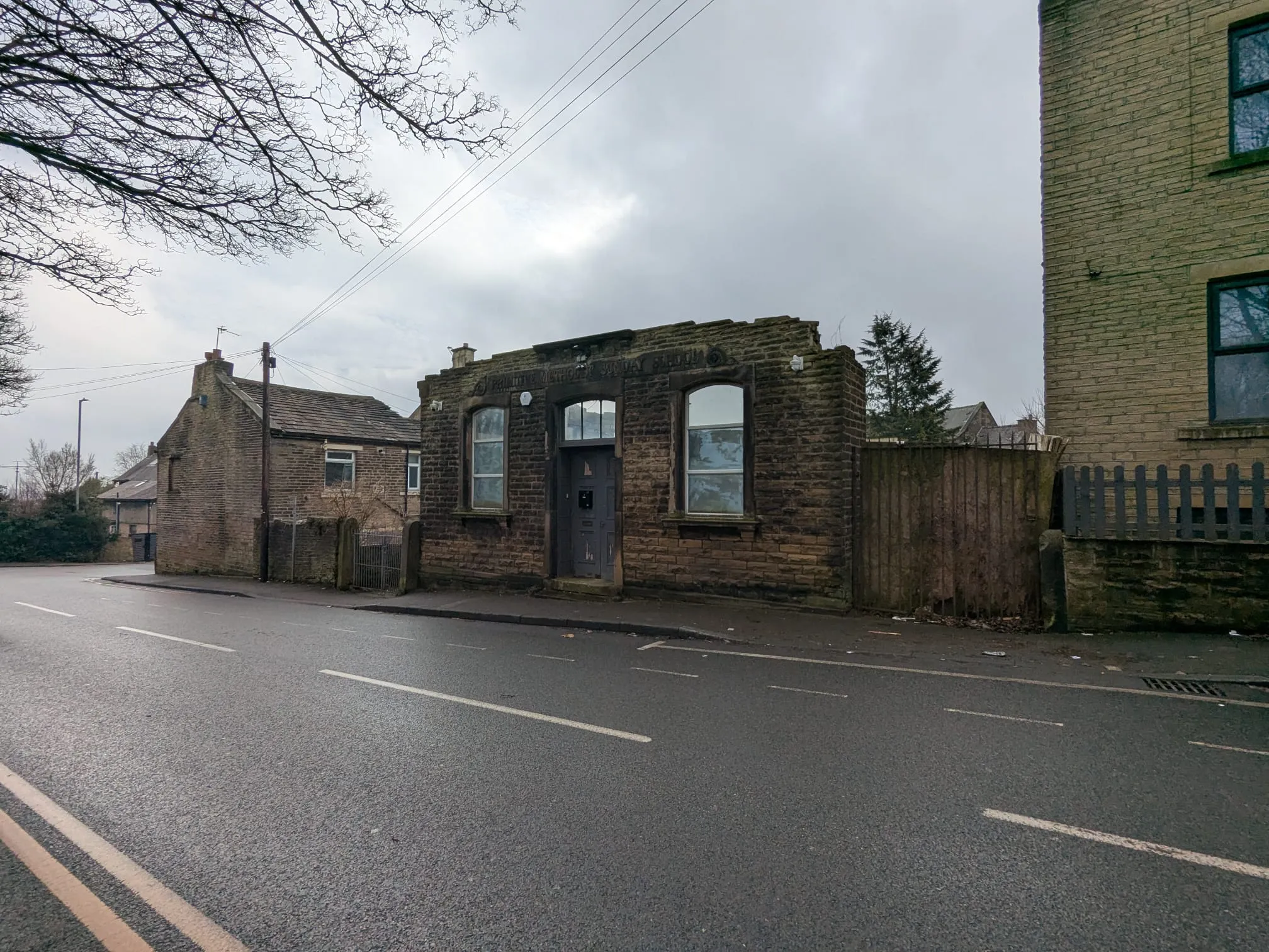 Daisy Hill Hall, Daisy Hill Back Lane Bradford, BD9 6DJ