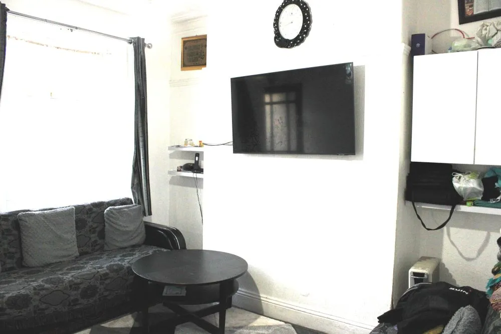 19 Hoxton Street Bradford,  BD8 9NG