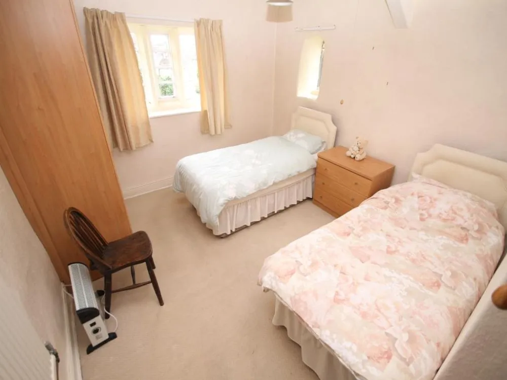 40, Westfield Lane Idle, Bradford, BD10 8PY