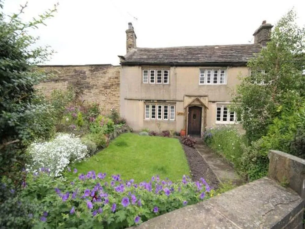 40, Westfield Lane Idle, Bradford, BD10 8PY