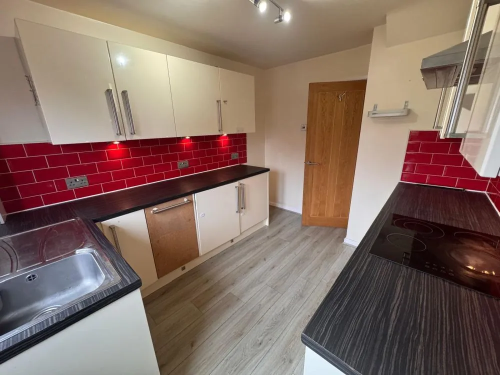 135 March Cote Lane Bingley,  BD16 1TB