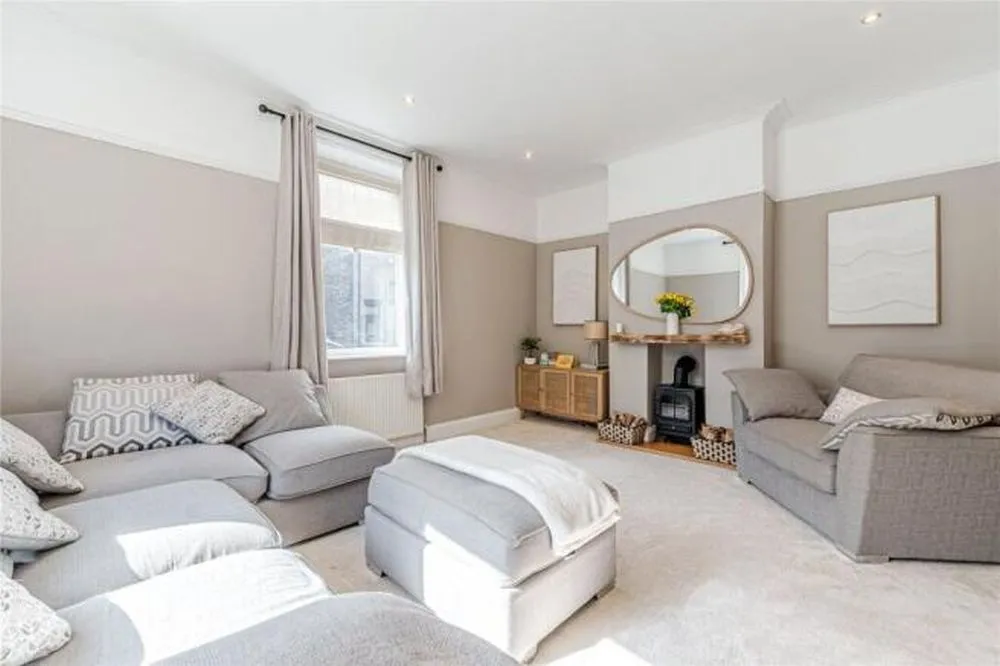29, Ashgrove Greengates, Bradford, BD10 0BP