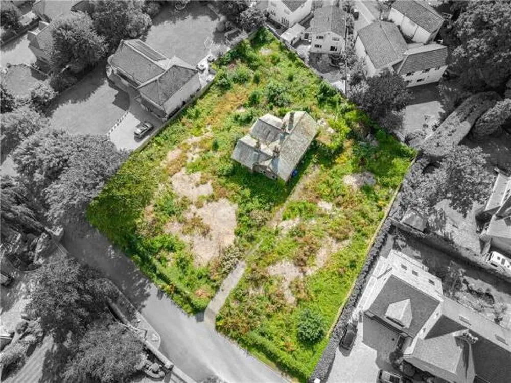 Westwood Stubbings Road Baildon,  BD17 5DZ