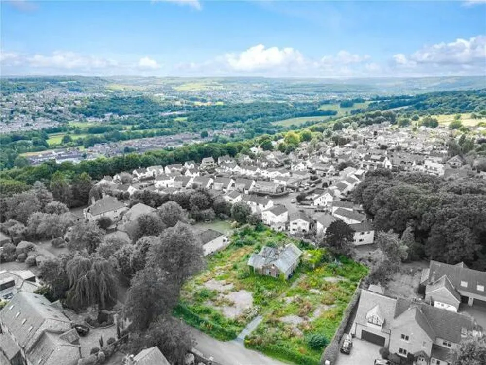 Westwood Stubbings Road Baildon,  BD17 5DZ