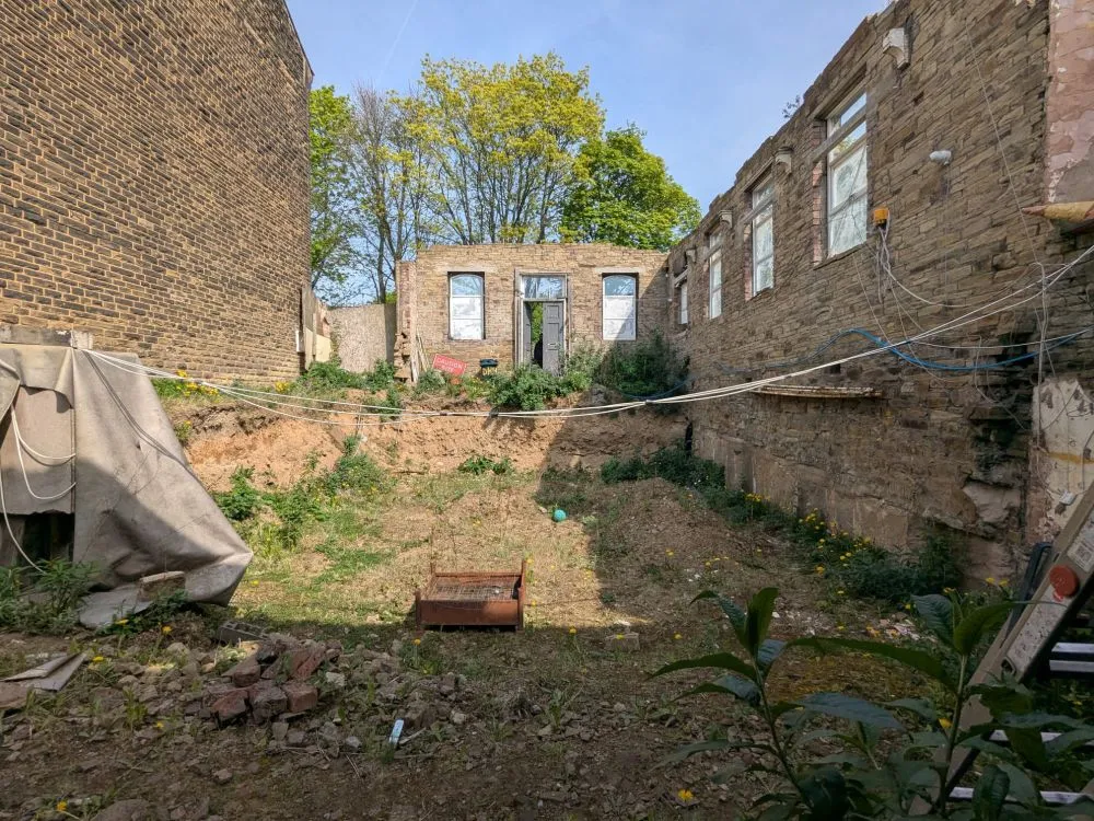 Daisy Hill Hall, Daisy Hill Back Lane Bradford, BD9 6DJ
