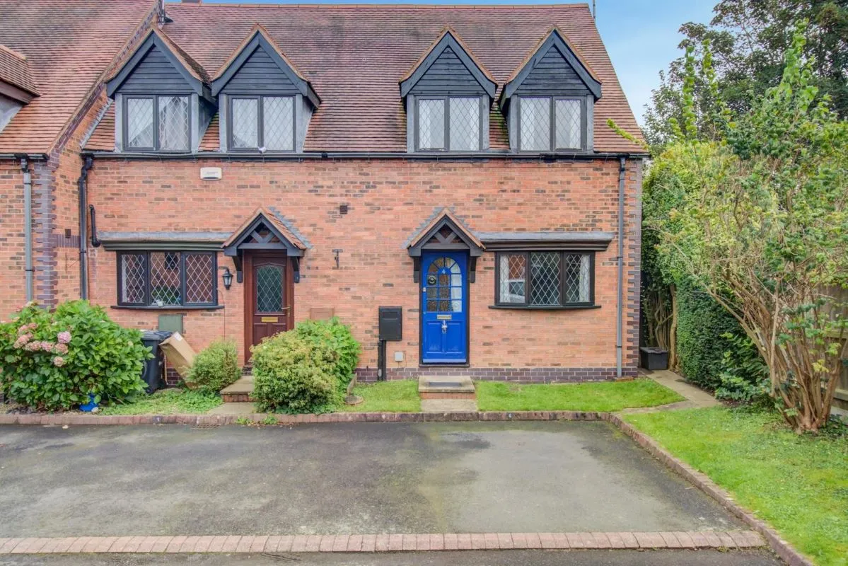 Harris Mews, Henley-in-Arden, West Midlands, B95 5DN - Online Auctions