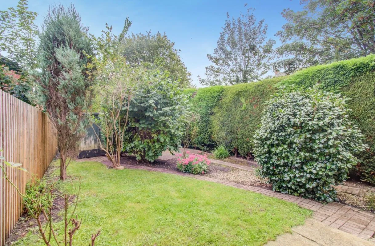 Harris Mews, Henley-in-Arden, West Midlands, B95 5DN - Online Auctions